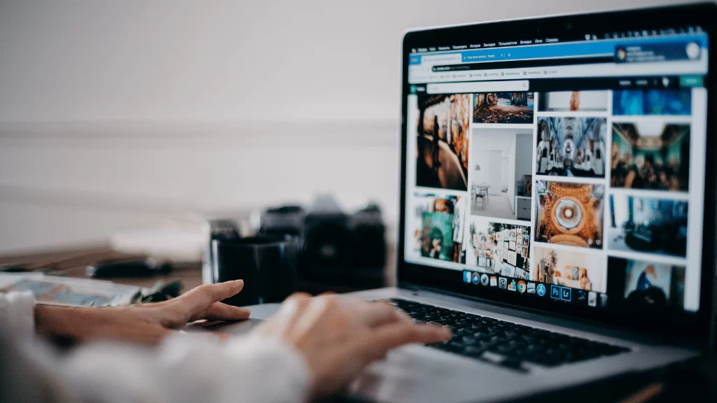 How to Use Videos on Your Website to Improve Conversion