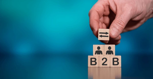 B2B Leadership Competencies: Managing Teams and Engaging Customers