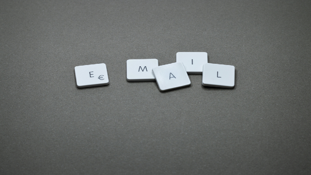 Email as Anchor of Multichannel Campaign