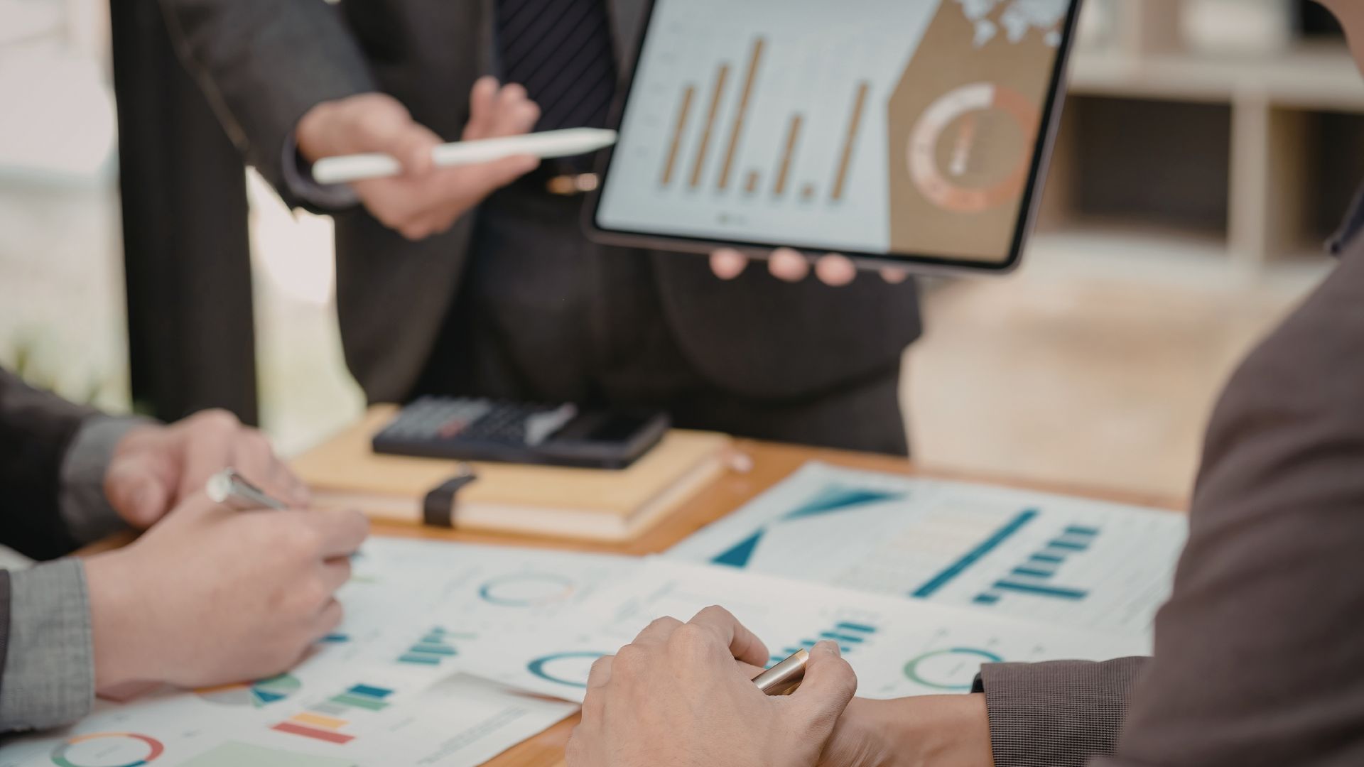 Impact of Longer Forms on Sales Outcomes